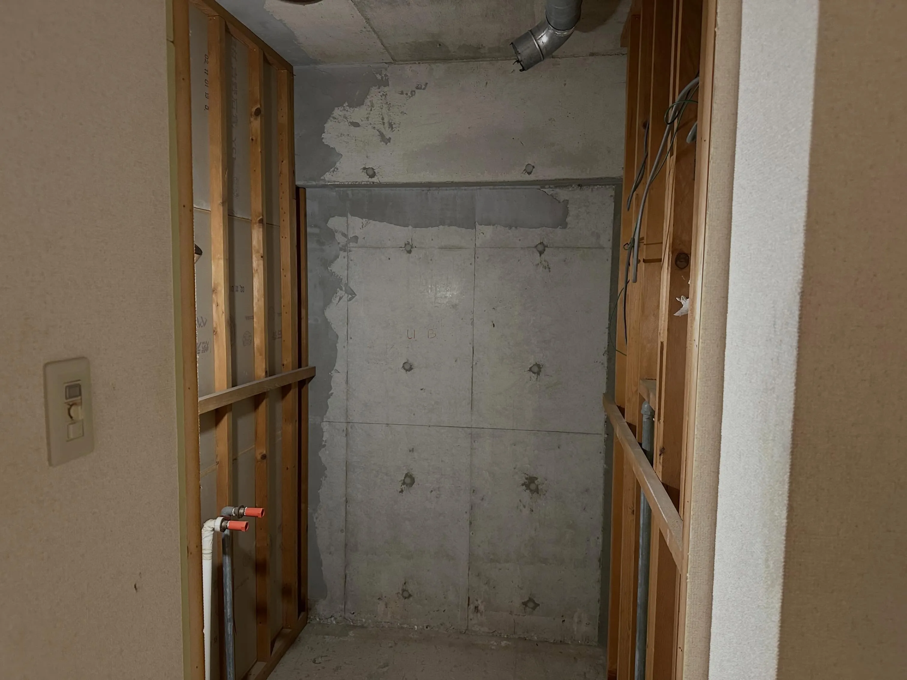 さて、佳境を迎えていた横須賀中心部某マンション一室リフォーム...